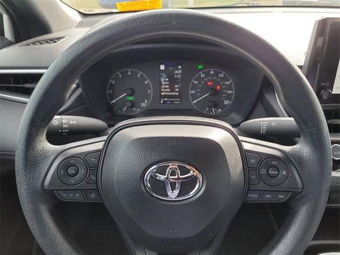 Used 2025 Toyota Corolla Cross AWD Hybrid image 24