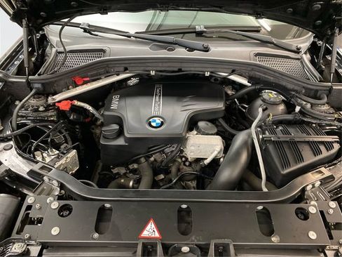 Used 2016 BMW X4 xDrive28i image 12