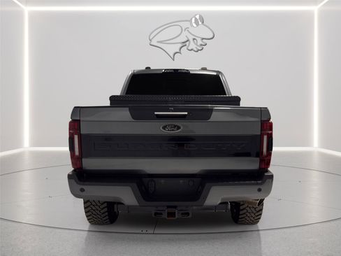 Used 2022 Ford F250 Lariat w/ Tremor Off-Road Package AWD/4WD image 4