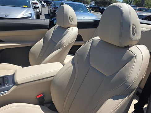 Used 2024 BMW 430i Convertible w/ M Sport Package image 13