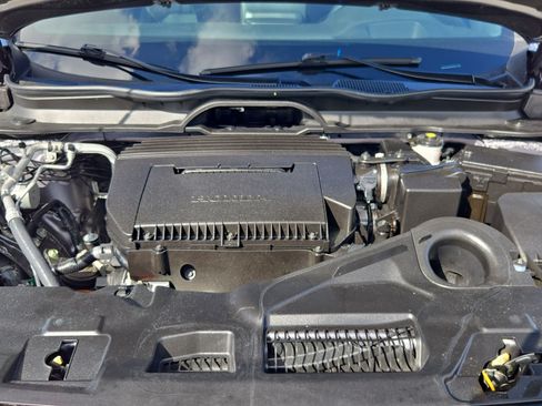 Used 2025 Honda Pilot Black Edition image 34