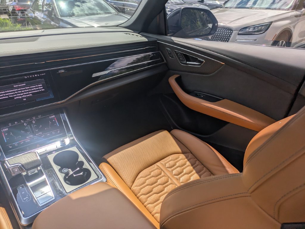 Used 2025 Audi RS Q8 performance w/ Executive Package AWD/4WD image 25