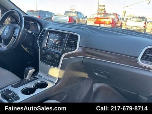 Used 2018 Jeep Grand Cherokee Limited image 99