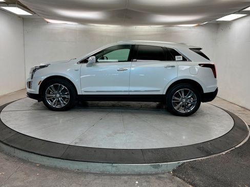 New 2026 Cadillac XT5 Premium Luxury w/ Driver Assist Package image 2