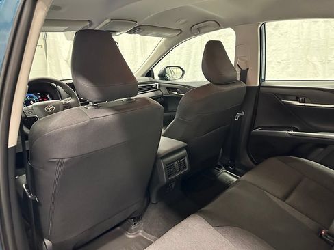 Used 2026 Toyota Camry LE FWD image 48