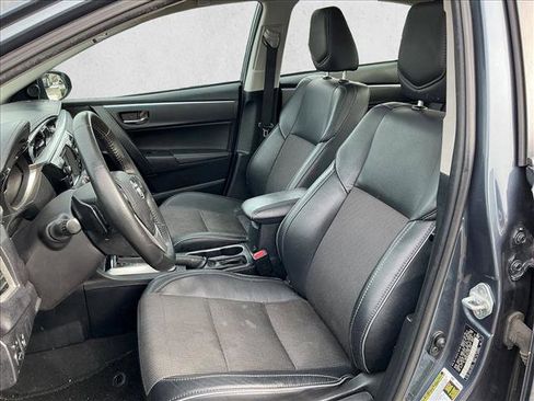 Used 2015 Toyota Corolla S w/ Driver Convenience Package image 12