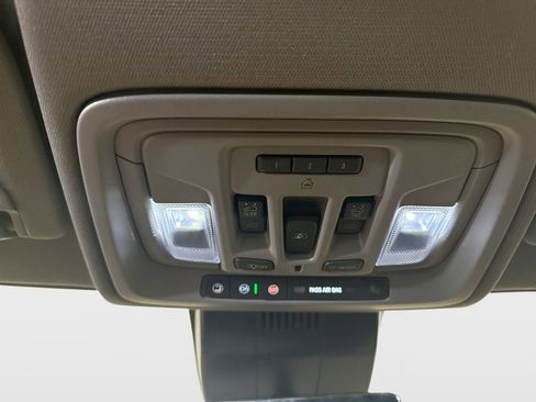 Used 2023 GMC Sierra 1500 Denali w/ Technology Package image 23