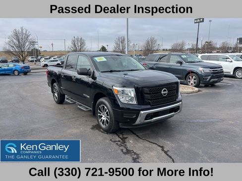 Used 2023 Nissan Titan SV w/ SV Convenience Package image 6
