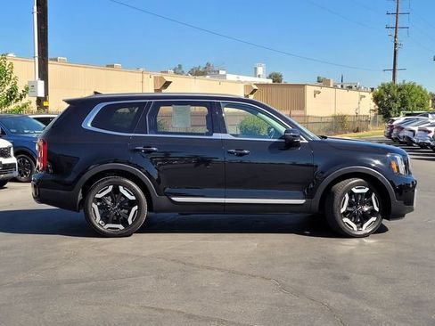 Certified 2023 Kia Telluride S w/ S Sunroof Package FWD image 5