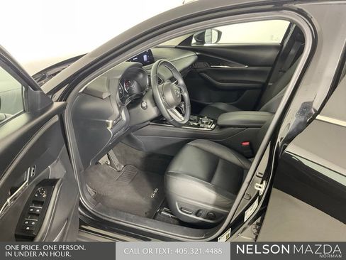 Certified 2025 MAZDA CX-30 AWD 2.5 S w/ Preferred Package image 11