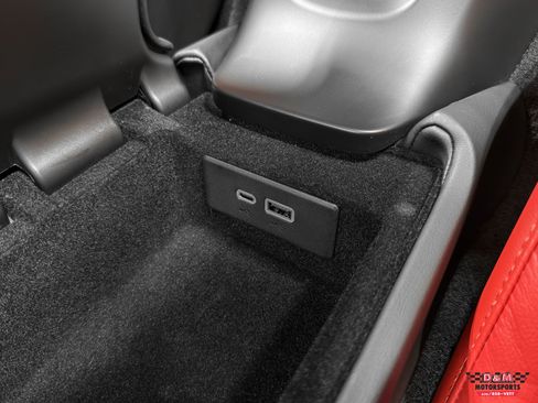 Used 2024 Chevrolet Corvette Stingray Coupe w/ Z51 Performance Package image 25