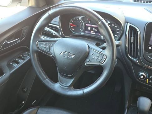Used 2022 Chevrolet Equinox RS w/ RS Leather Package image 29