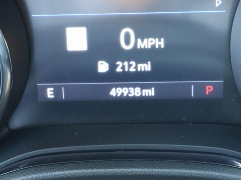 Used 2021 Buick Encore GX Essence w/ Advanced Technology Package image 20