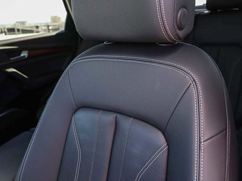 Used 2023 Audi Q5 2.0T Premium w/ Convenience Package image 36