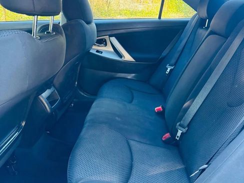 Used 2011 Toyota Camry SE image 10