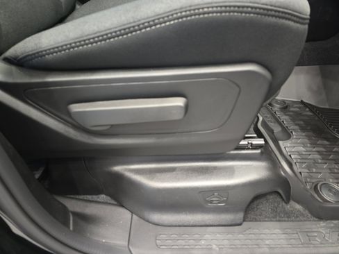 New 2026 RAM 1500 Big Horn AWD/4WD image 33