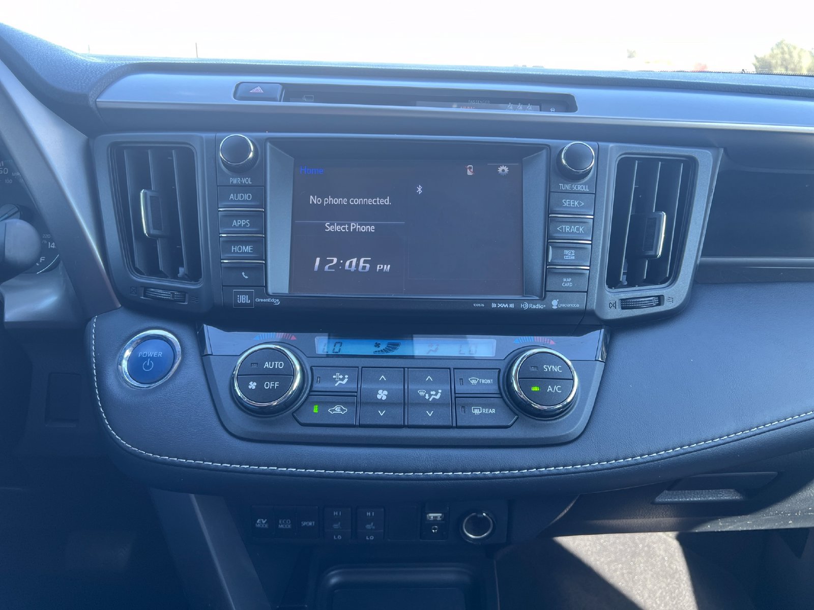 Used 2017 Toyota RAV4 Limited w/ Advanced Technology Package AWD/4WD image 20