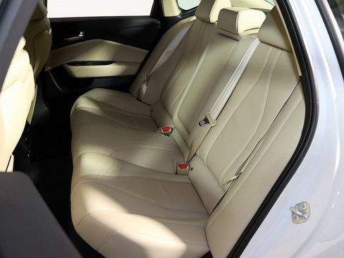 Used 2025 Acura TLX w/ Technology Package image 13