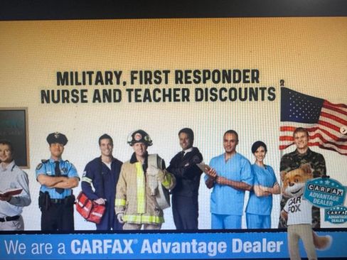 Used 2017 Subaru Outback 2.5i Touring w/ Popular Package #5A image 2