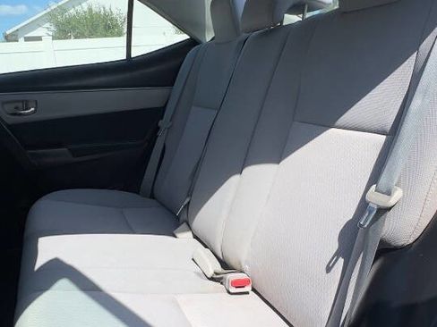 Used 2014 Toyota Corolla LE FWD image 11