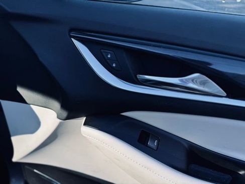 Used 2023 Buick Enclave Essence w/ Experience Buick Package image 14