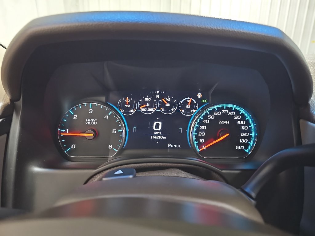 Used 2017 GMC Yukon Denali w/ Open Road Package AWD/4WD image 40