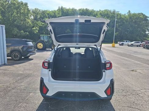 Used 2025 Subaru Crosstrek 2.5i Premium AWD/4WD image 15