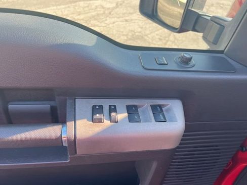 Used 2013 Ford F350 4x4 Crew Cab Super Duty image 8