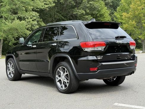 Used 2019 Jeep Grand Cherokee Limited w/ Luxury Group II AWD/4WD image 2