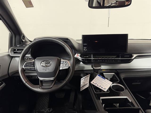 Certified 2026 Toyota Sienna XSE AWD/4WD image 15