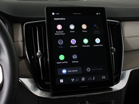 New 2026 Volvo XC90 T8 Plus image 6