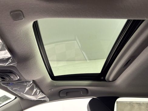 New 2026 Toyota Corolla Cross LE image 8