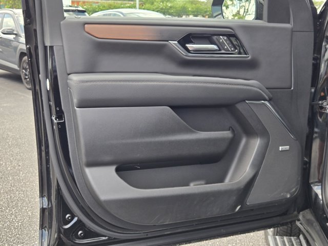 Used 2026 GMC Yukon XL Denali w/ Sun & Power Step Package AWD/4WD image 22