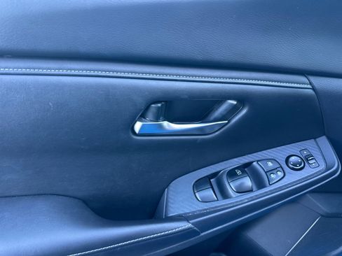 Used 2024 Nissan Sentra SV image 10