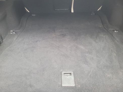 Used 2016 Mercedes-Benz E 350 4MATIC Sedan image 59