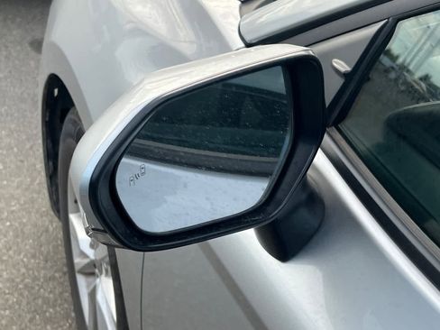 Used 2025 Toyota Camry LE image 8