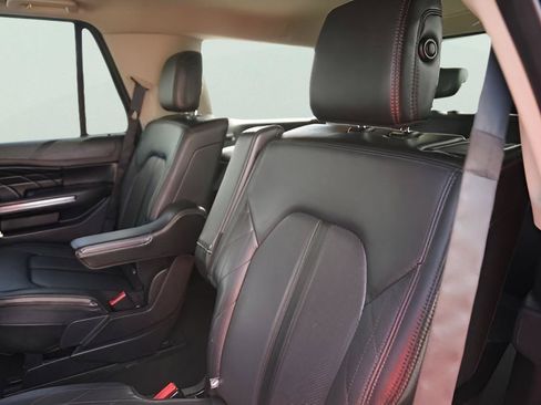Used 2020 Ford Expedition Platinum RWD image 14