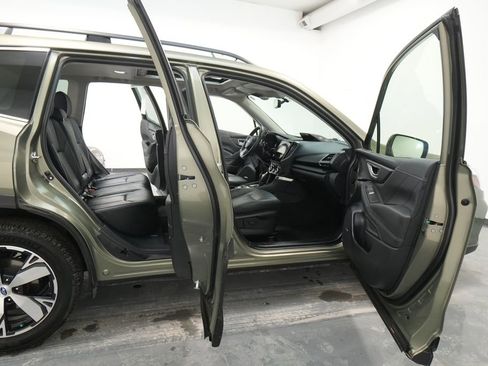 Used 2020 Subaru Forester Touring w/ Popular Package #2 image 34