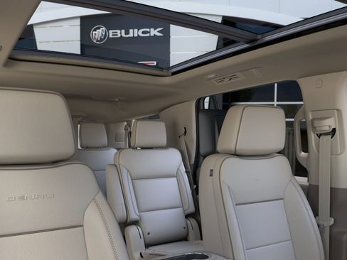 New 2026 GMC Yukon Denali AWD/4WD image 24
