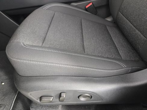 New 2026 Chevrolet Traverse LT w/ Midnight/Sport Edition FWD image 25