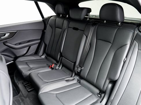 Certified 2025 Audi Q8 Premium Plus w/ Premium Plus Package image 23