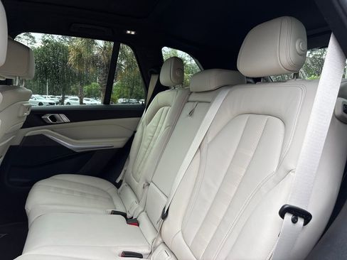 Used 2020 BMW X5 sDrive40i w/ Premium Package RWD image 19