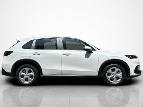 Used 2025 Honda HR-V LX image 6