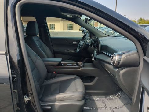 Used 2025 Chevrolet Equinox LT w/ Convenience Package II AWD/4WD image 33