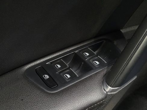 Used 2015 Volkswagen Golf SEL FWD image 27