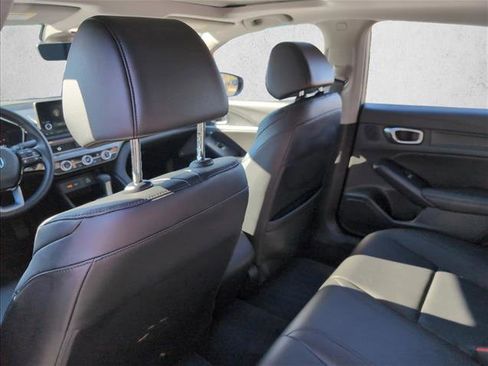 Used 2025 Acura Integra image 18