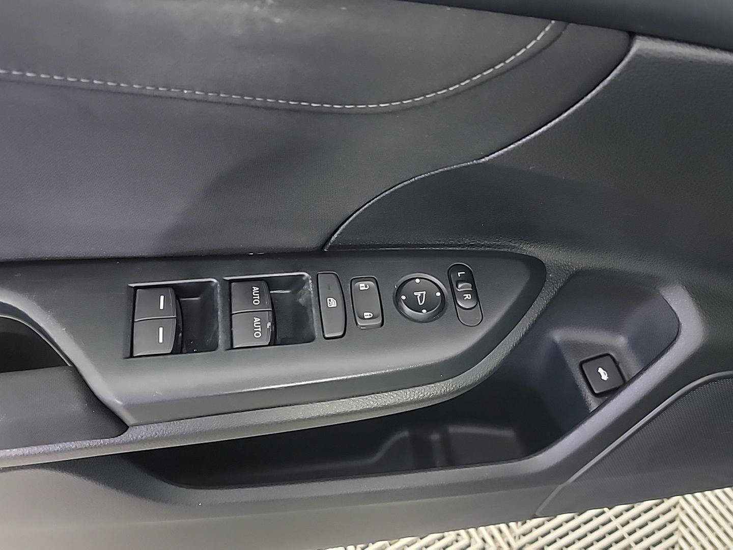 Used 2016 Honda Civic EX-T image 33