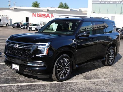 Certified 2025 Nissan Armada Platinum Reserve AWD/4WD image 6