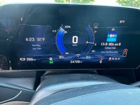 Certified 2024 Chevrolet Blazer EV LT AWD/4WD image 11