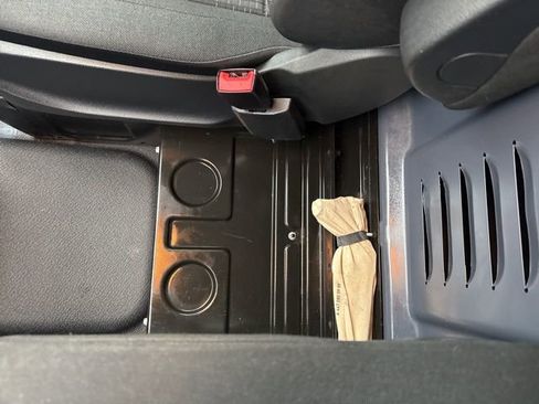 Used 2023 Mercedes-Benz Metris image 24